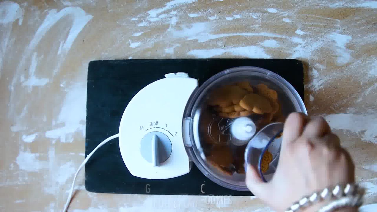 Image of the cooking step-1-1 for Gingerbread Truffles Recipe