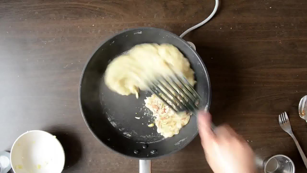 Image of the cooking step-1-5 for Aloo Ka Halwa- Potato Halwa (Recipe Video)