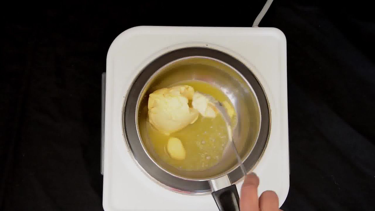 Image of the cooking step-1-1 for Banana Pineapple Upside Down Cake - Video Recipe