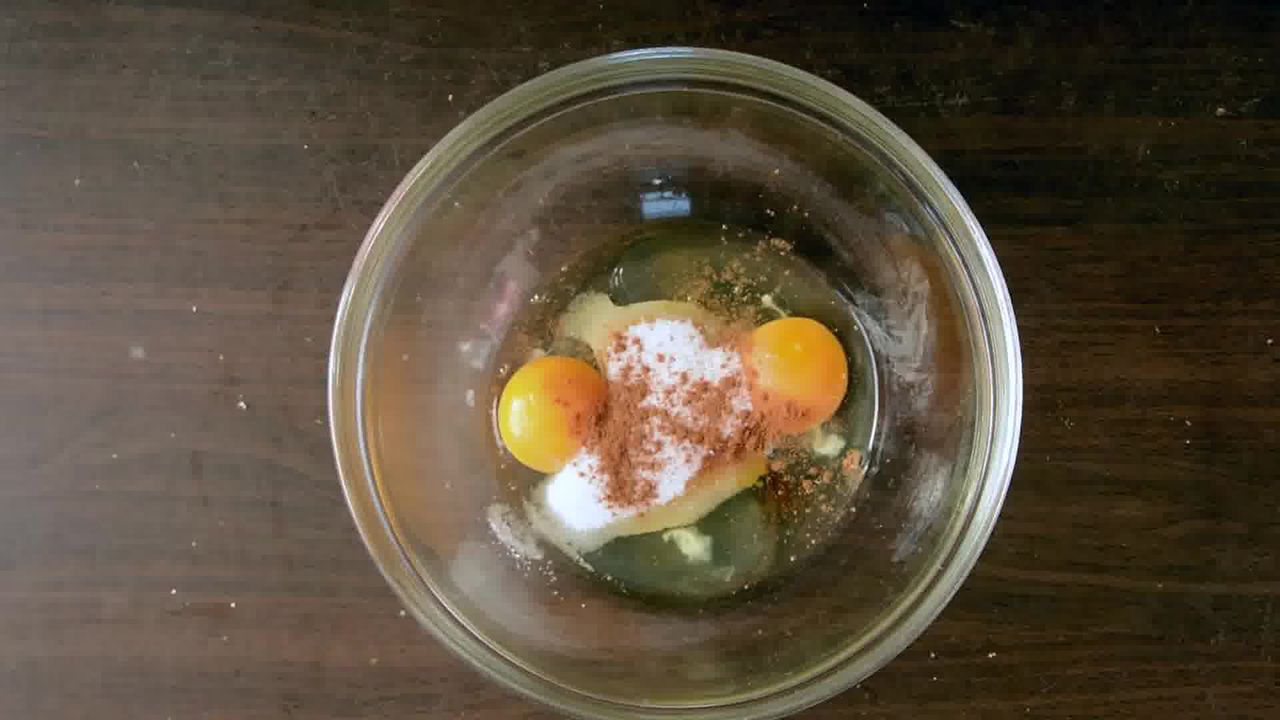 Image of the cooking step-1-3 for Banana Strawberry Bread Pudding (Video)