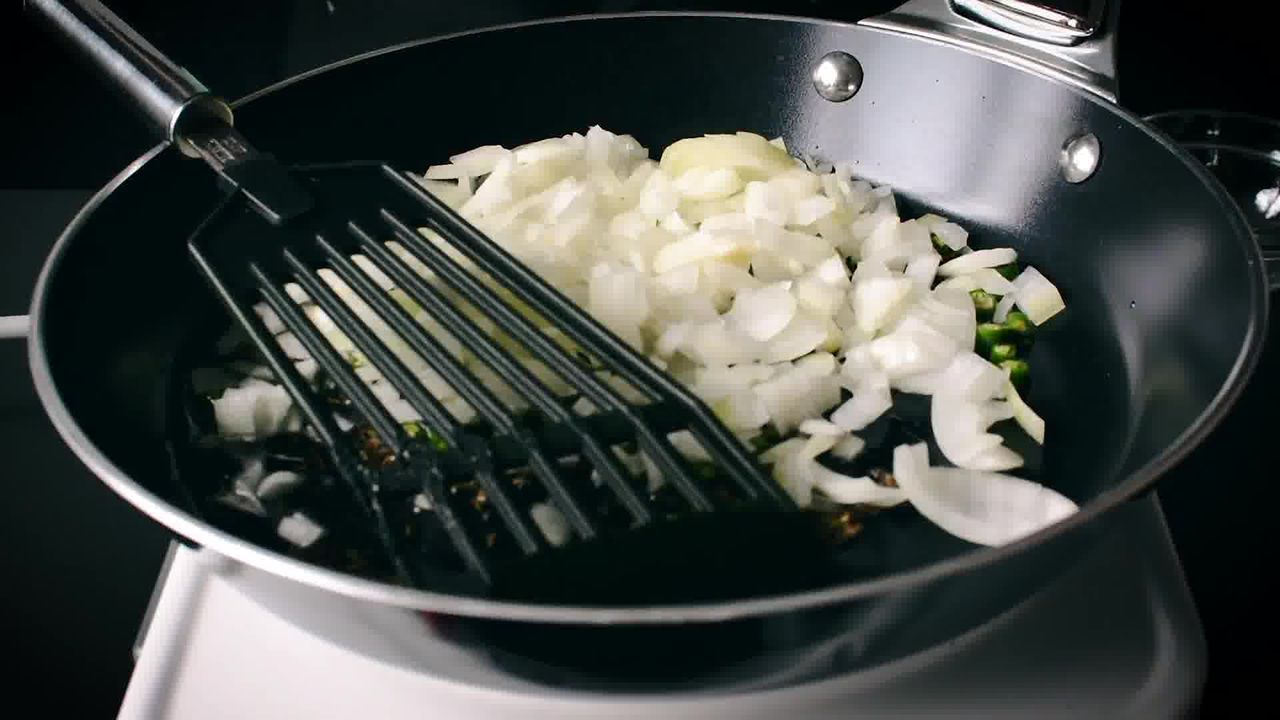 Image of the cooking step-2-5 for Bharwa Shimla Mirch - Potato Stuffed Bell Peppers