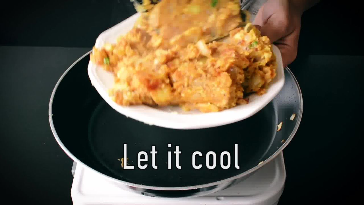 Image of the cooking step-2-9 for Bharwa Shimla Mirch - Potato Stuffed Bell Peppers