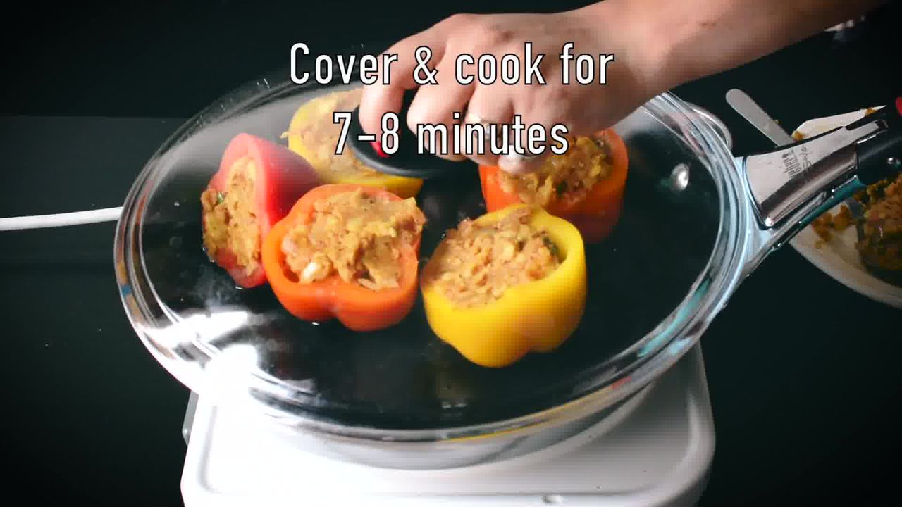 Image of the cooking step-4-2 for Bharwa Shimla Mirch - Potato Stuffed Bell Peppers
