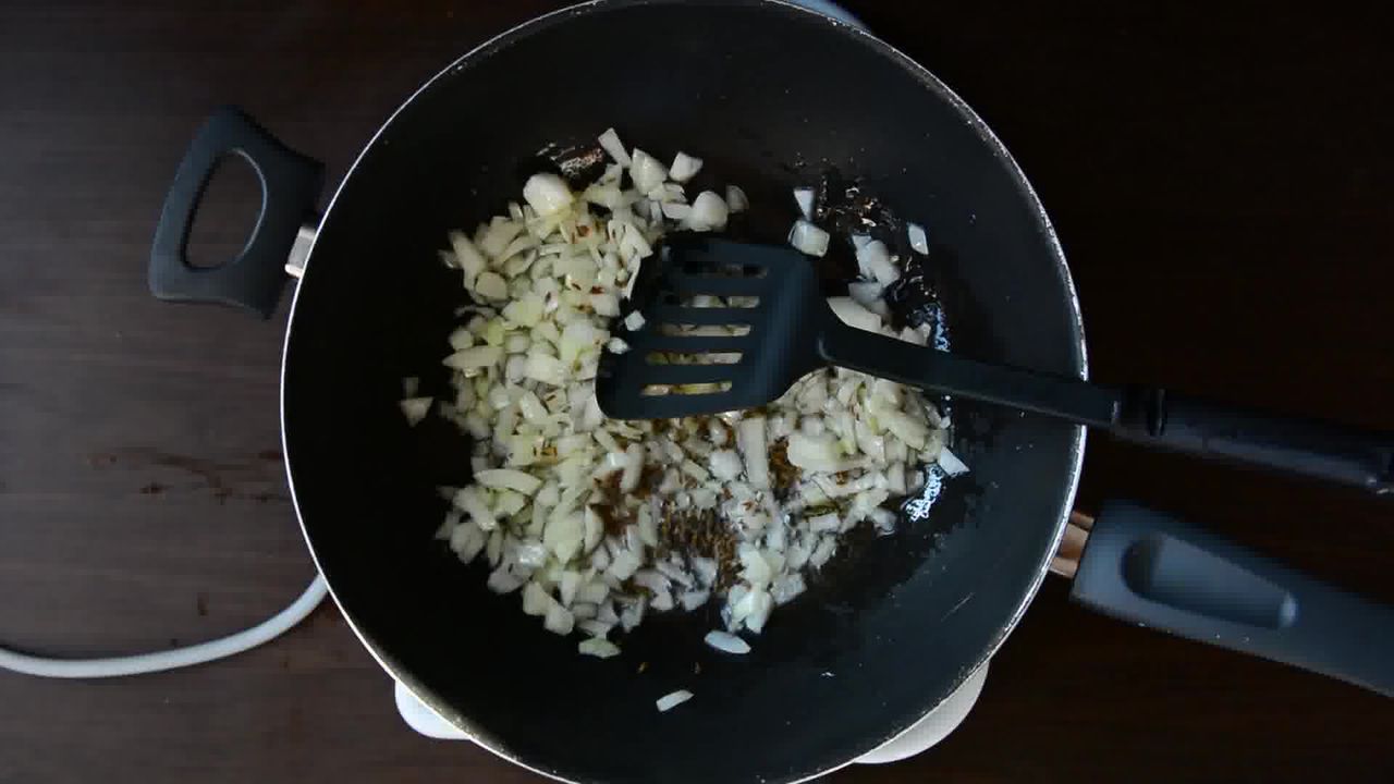 Image of the cooking step-1-4 for Lobia Briyani - Black Eyed Bean Carrot Biryani