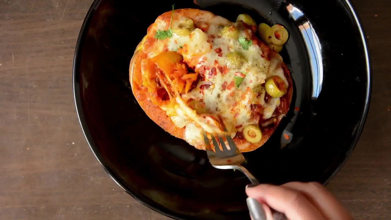 Image of the cooking step-1-16 for Butternut Spaghetti Squash Pineapple Bean Boats
