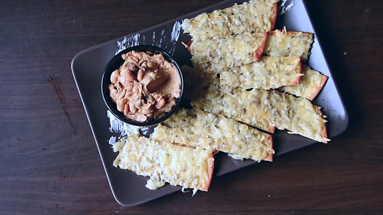 Image of the cooking step-3-6 for Cheesy Garlic Pizza Sticks with Figs Mayo Dip
