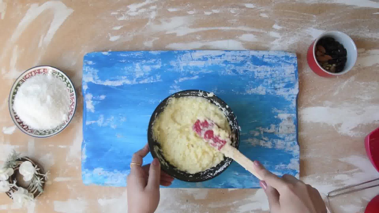 Image of the cooking step-3-2 for White Chocolate Coconut Truffles Recipe