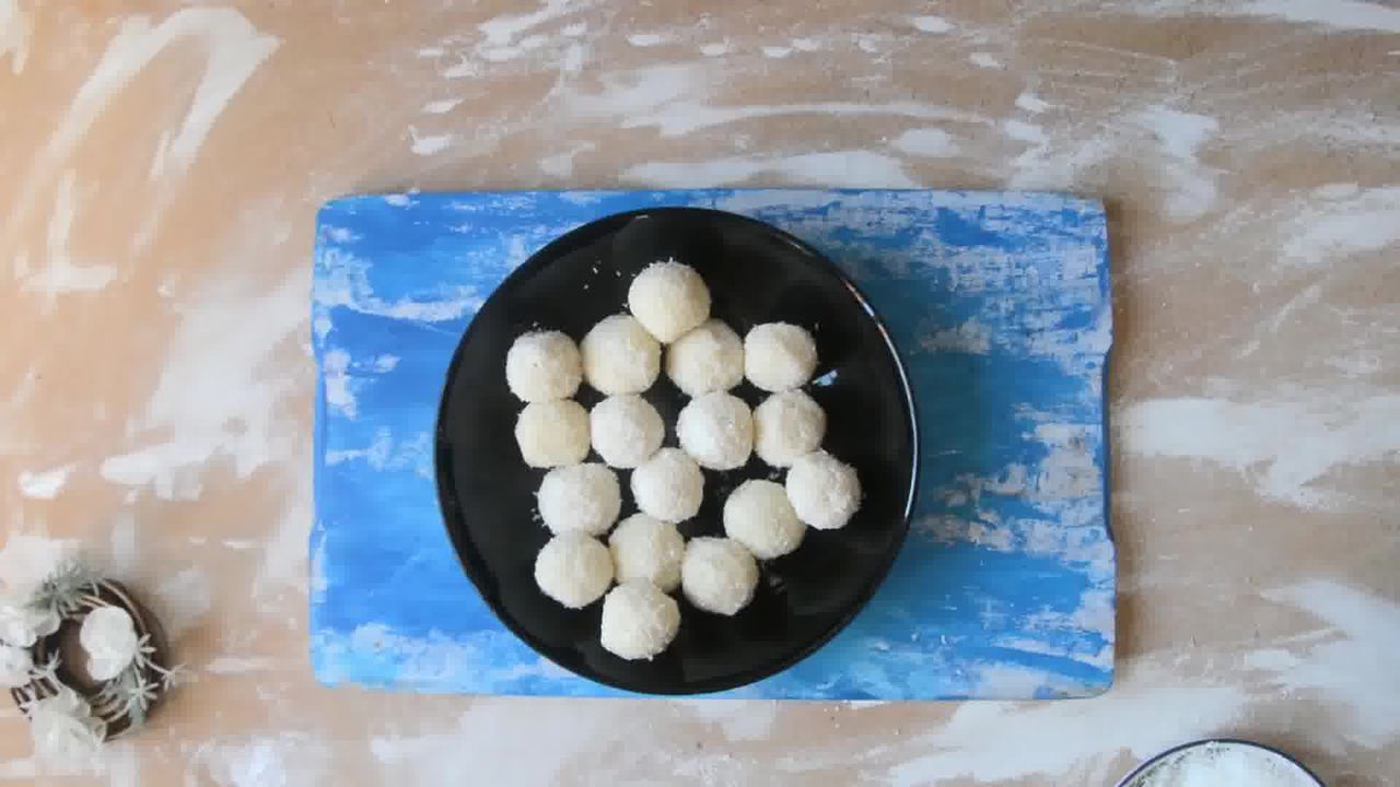 Image of the cooking step-3-7 for White Chocolate Coconut Truffles Recipe