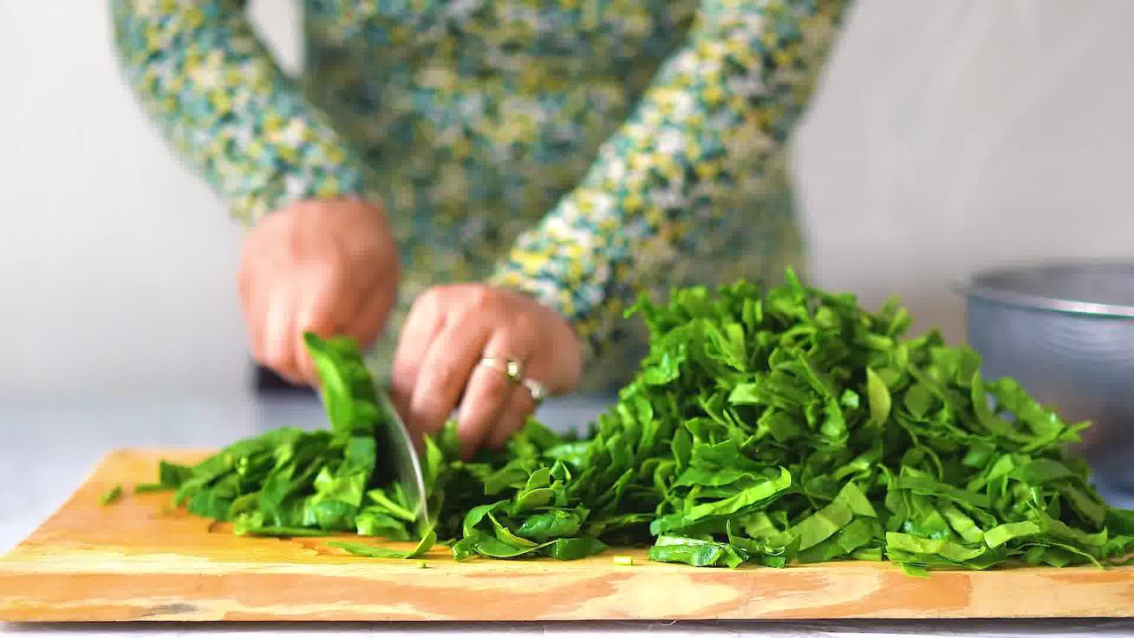 Image of the cooking step-1-1 for Dal Palak - Spinach Dal