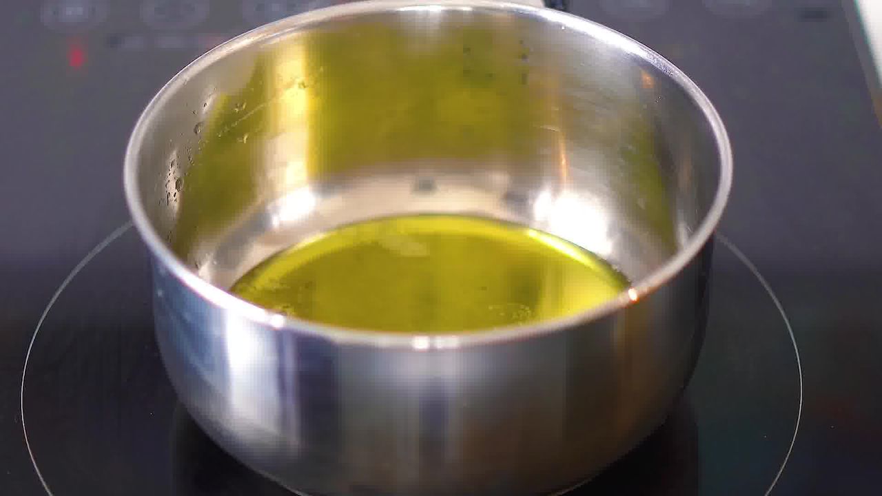 Image of the cooking step-4-1 for Dal Palak - Spinach Dal