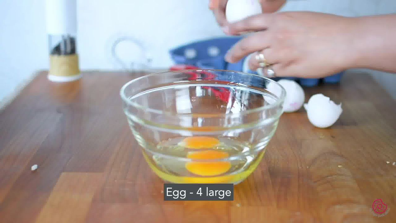 Image of the cooking step-1-1 for Egg Bhurji