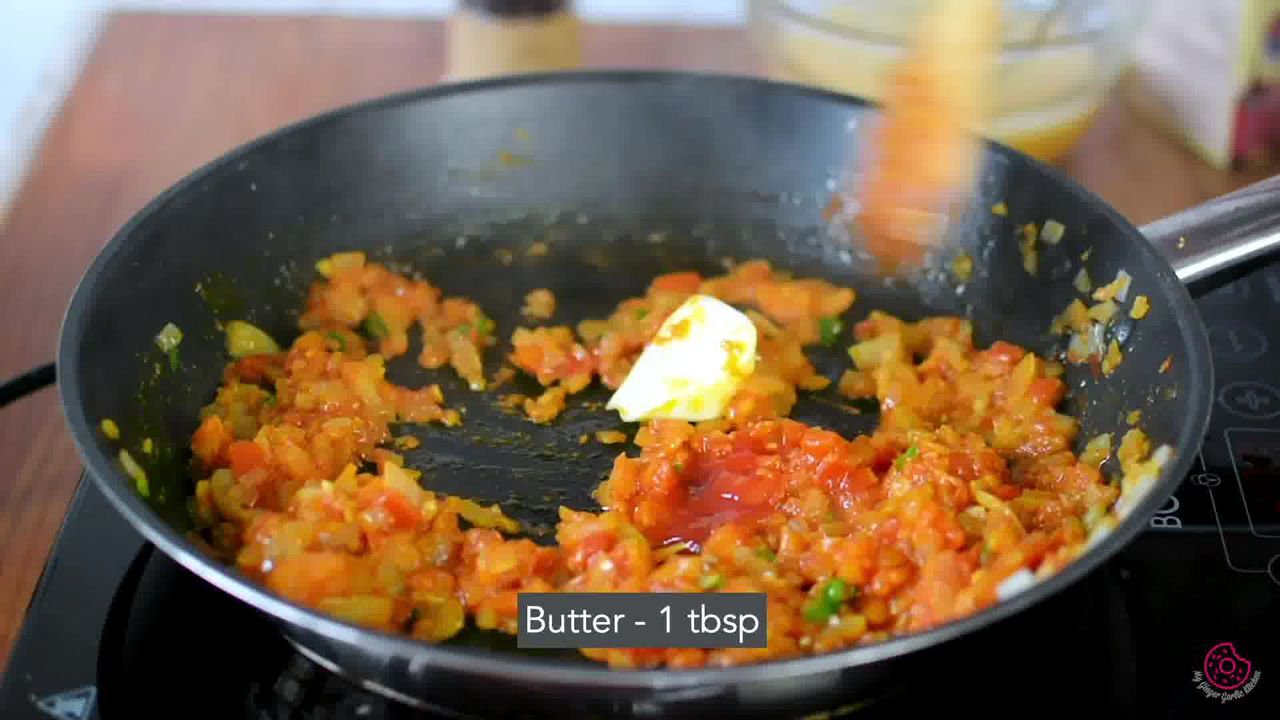Image of the cooking step-1-10 for Egg Bhurji