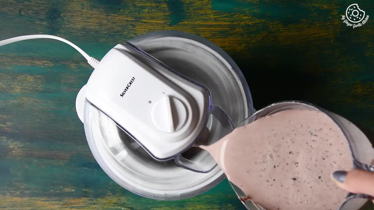 Image of the cooking step-1-4 for Eggless Chocolate Hazelnut Ice Cream
