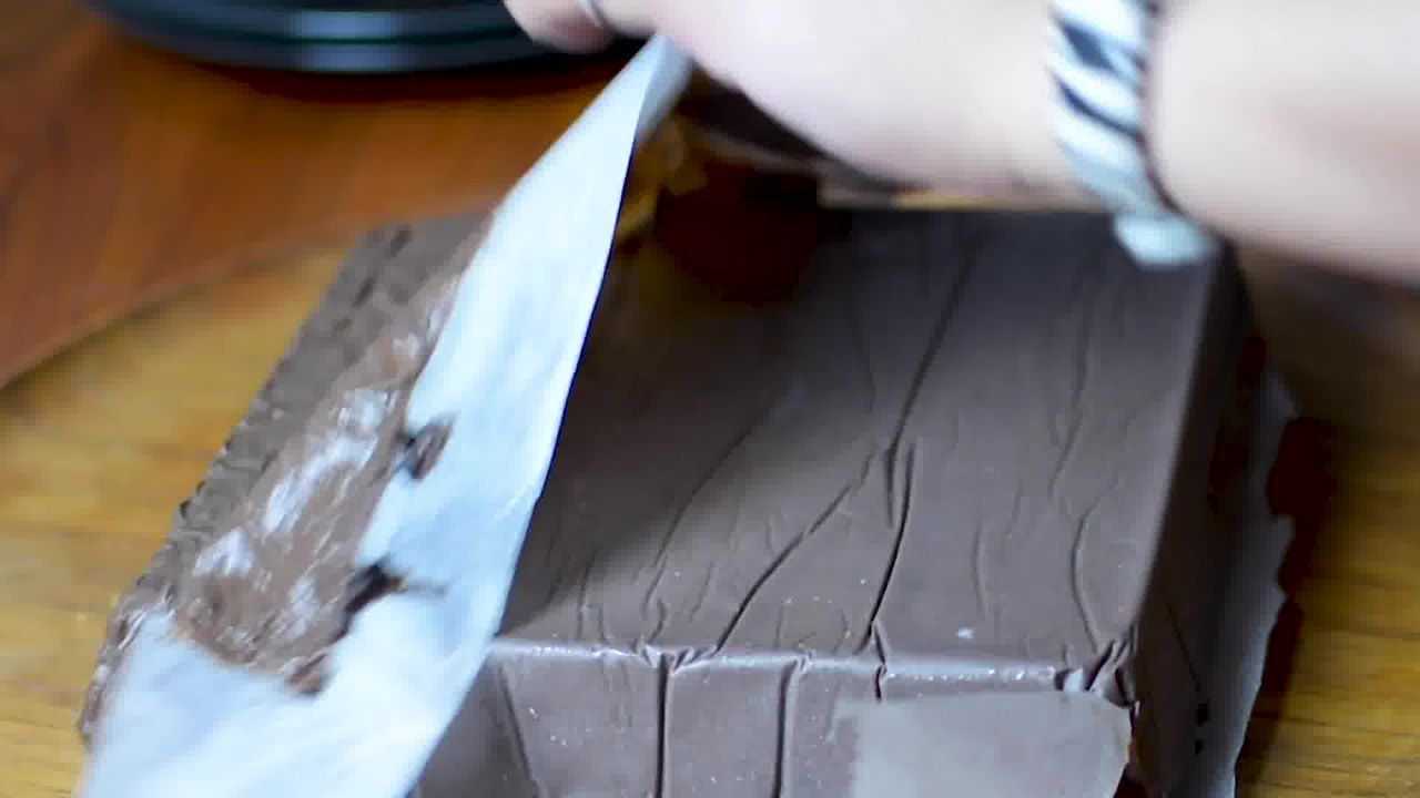 Image of the cooking step-1-12 for Eggless Chocolate Mousse Cake Recipe - No Bake