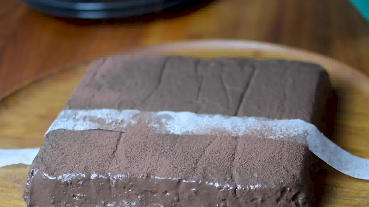 Image of the cooking step-1-13 for Eggless Chocolate Mousse Cake Recipe - No Bake