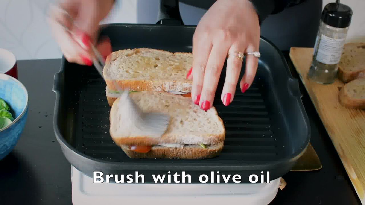 Image of the cooking step-1-7 for Grilled Tomato Mozzarella Sandwich Recipe