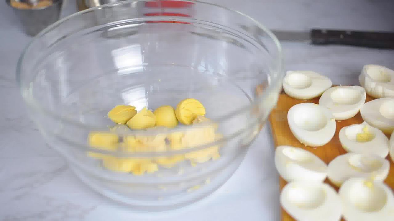 Image of the cooking step-3-3 for 7 Halloween Deviled Egg Ideas + Halloween Ghost Egg
