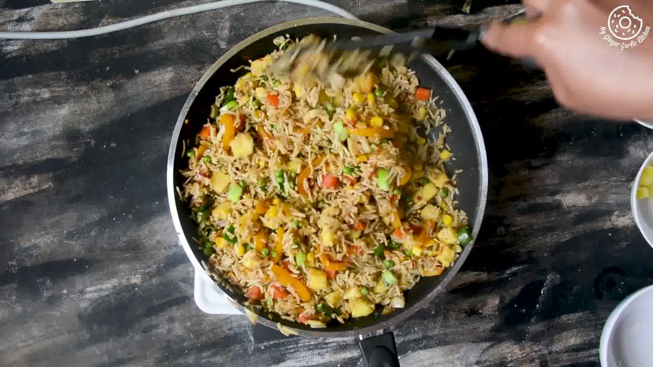 Image of the cooking step-1-7 for Thai Pineapple Fried Rice (Vegan)