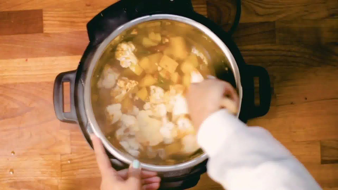 Image of the cooking step-1-12 for Instant Pot Aloo Gobi