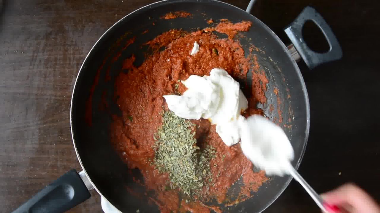 Image of the cooking step-1-16 for Jaipuri Aloo Pyaaz Ki Sabzi – Potato Onion Curry