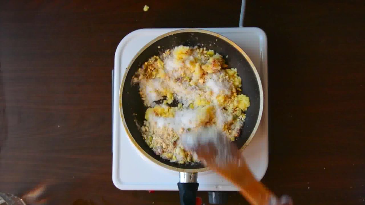Image of the cooking step-3-3 for Rajasthani Mawa Kachori Recipe