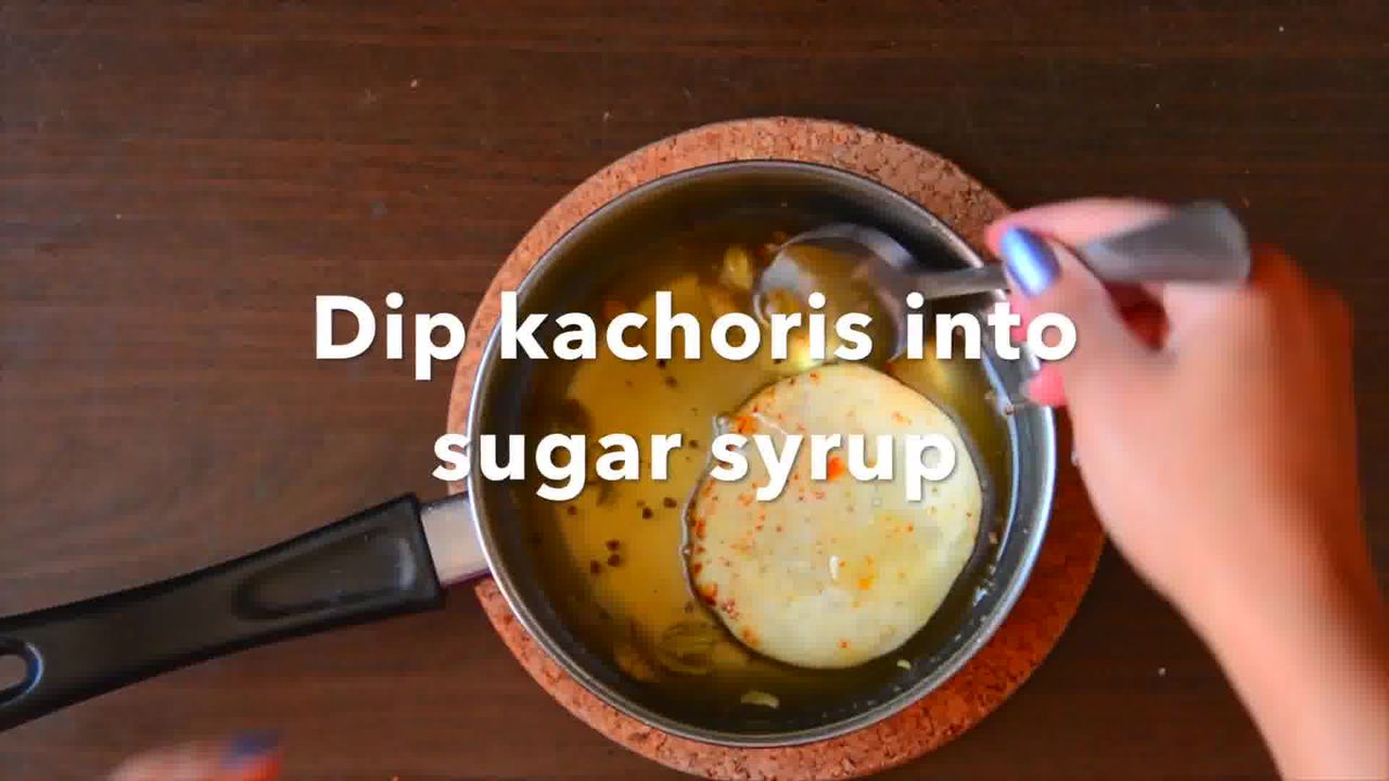 Image of the cooking step-7-2 for Rajasthani Mawa Kachori Recipe