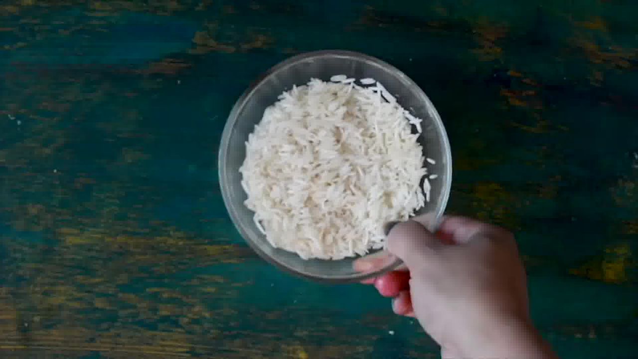Image of the cooking step-1-1 for Saffron Rice Kheer - Kesar Chawal Ki Kheer (Video)