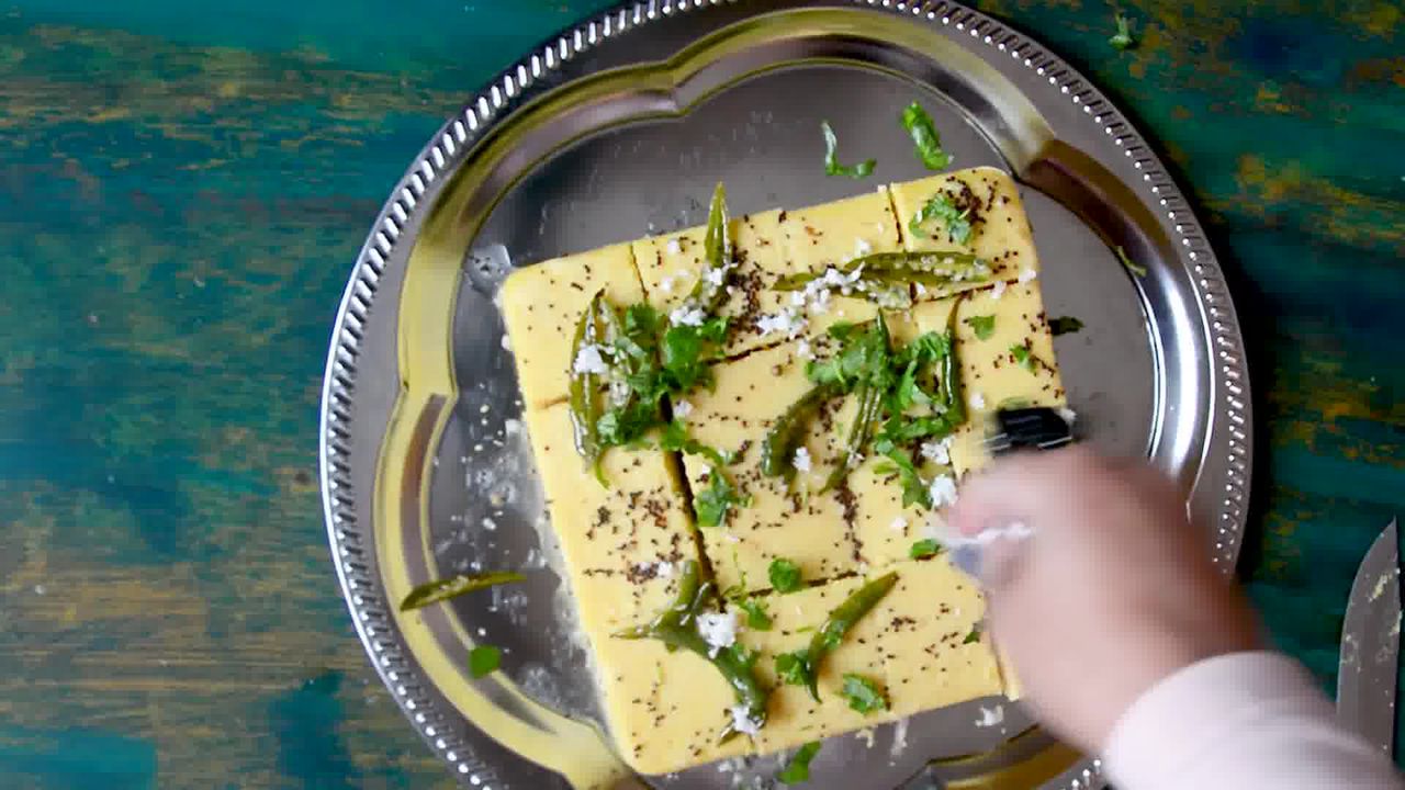 Image of the cooking step-3-2 for Khaman Dhokla Recipe - Instant Soft and Spongy Dhokla