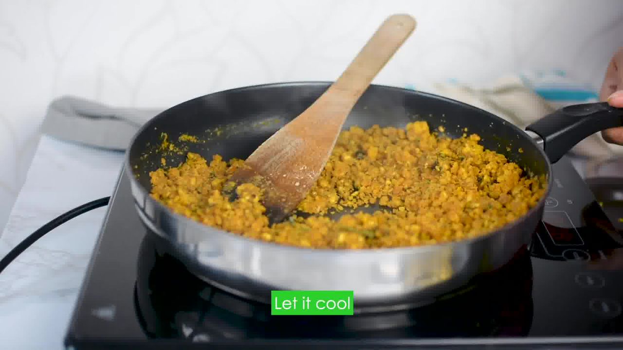 Image of the cooking step-1-16 for Khasta Moong Dal Kachori
