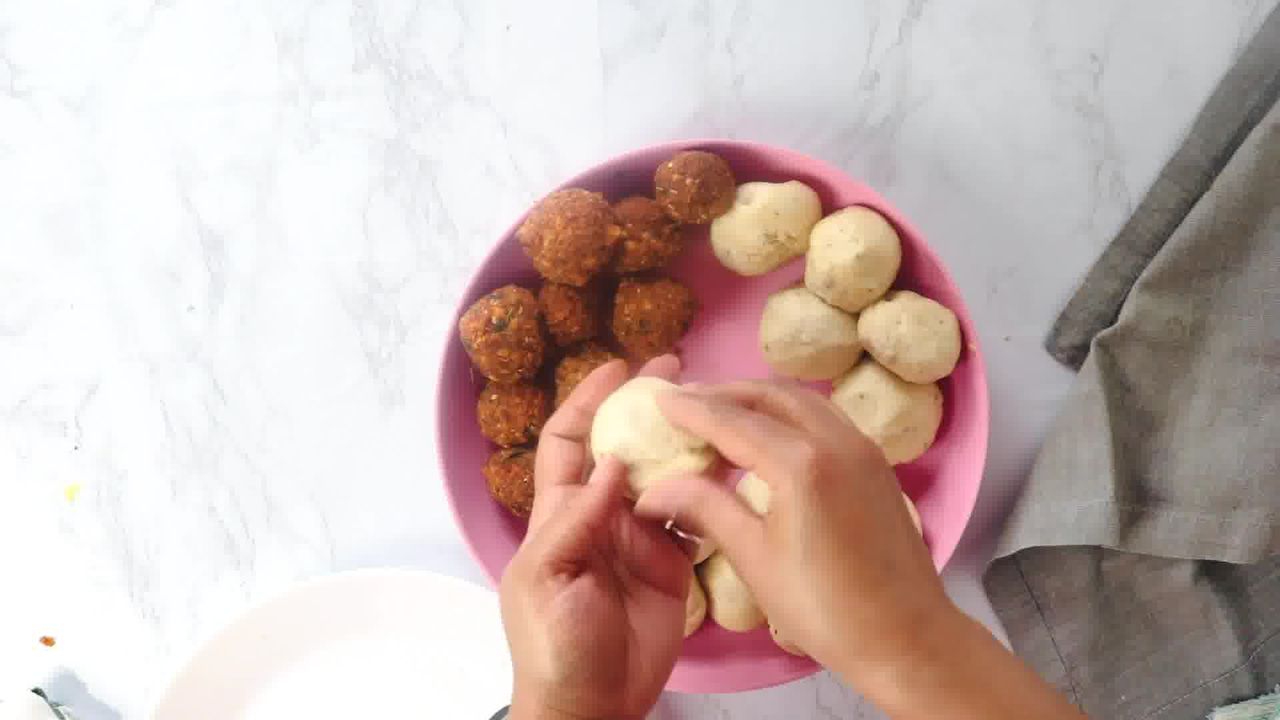 Image of the cooking step-3-4 for Khasta Moong Dal Kachori