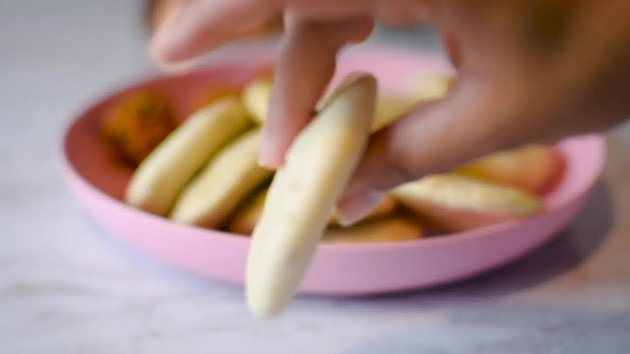 Image of the cooking step-3-6 for Khasta Moong Dal Kachori