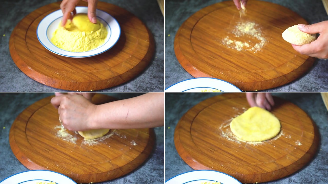 Image of the cooking step-2-1 for Makki Ki Roti