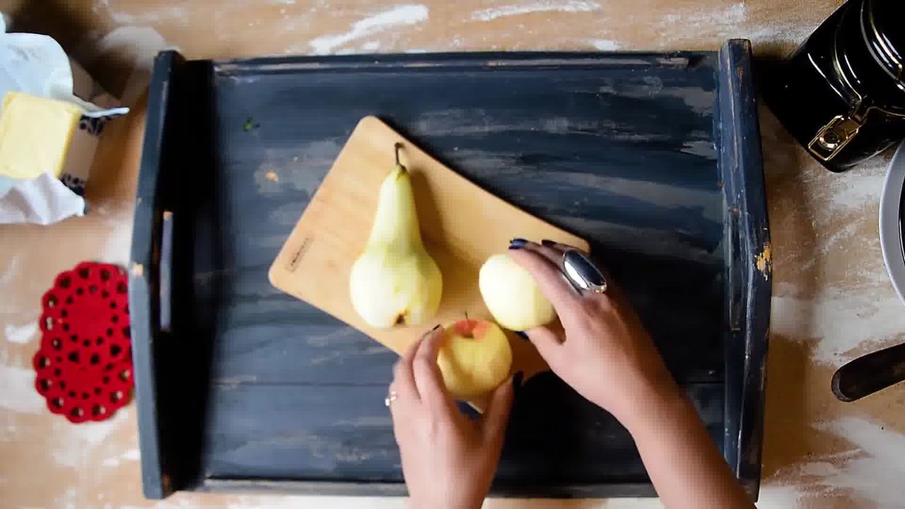 Image of the cooking step-1-1 for Mini Apple Pear Tarte Tatin