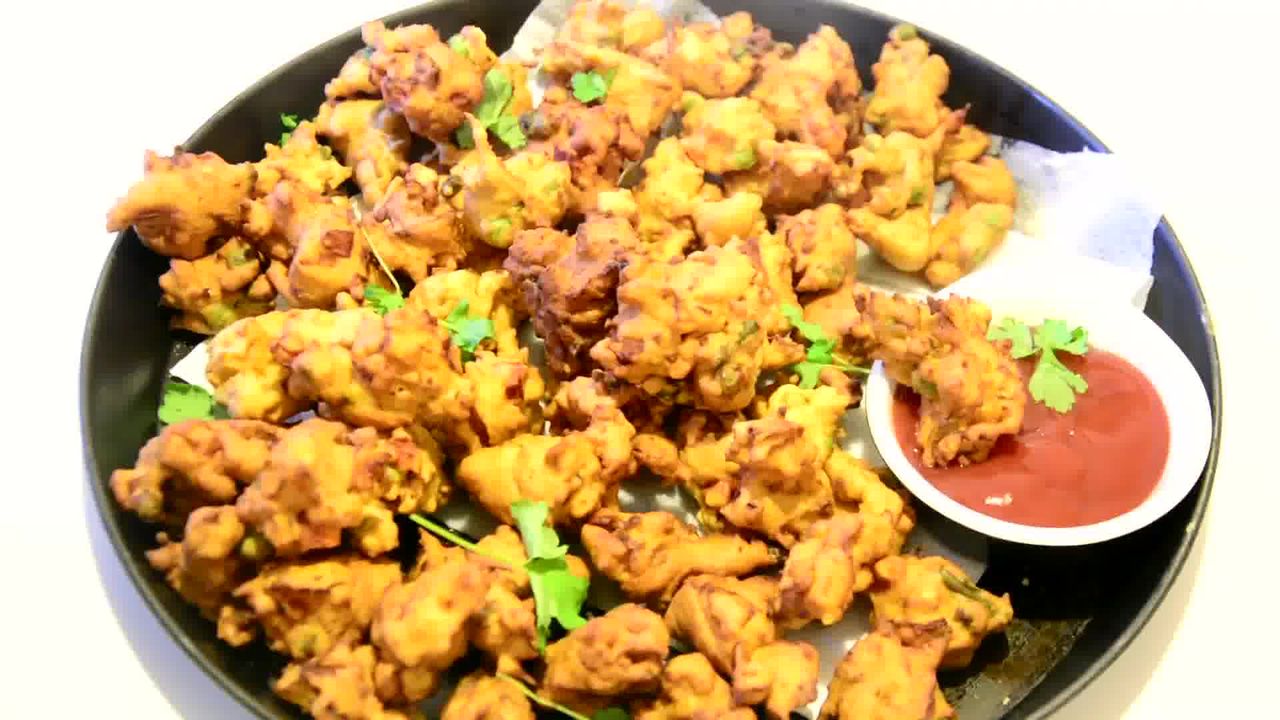 Image of the cooking step-1-9 for Mix Vegetable Pakora | Video Recipe