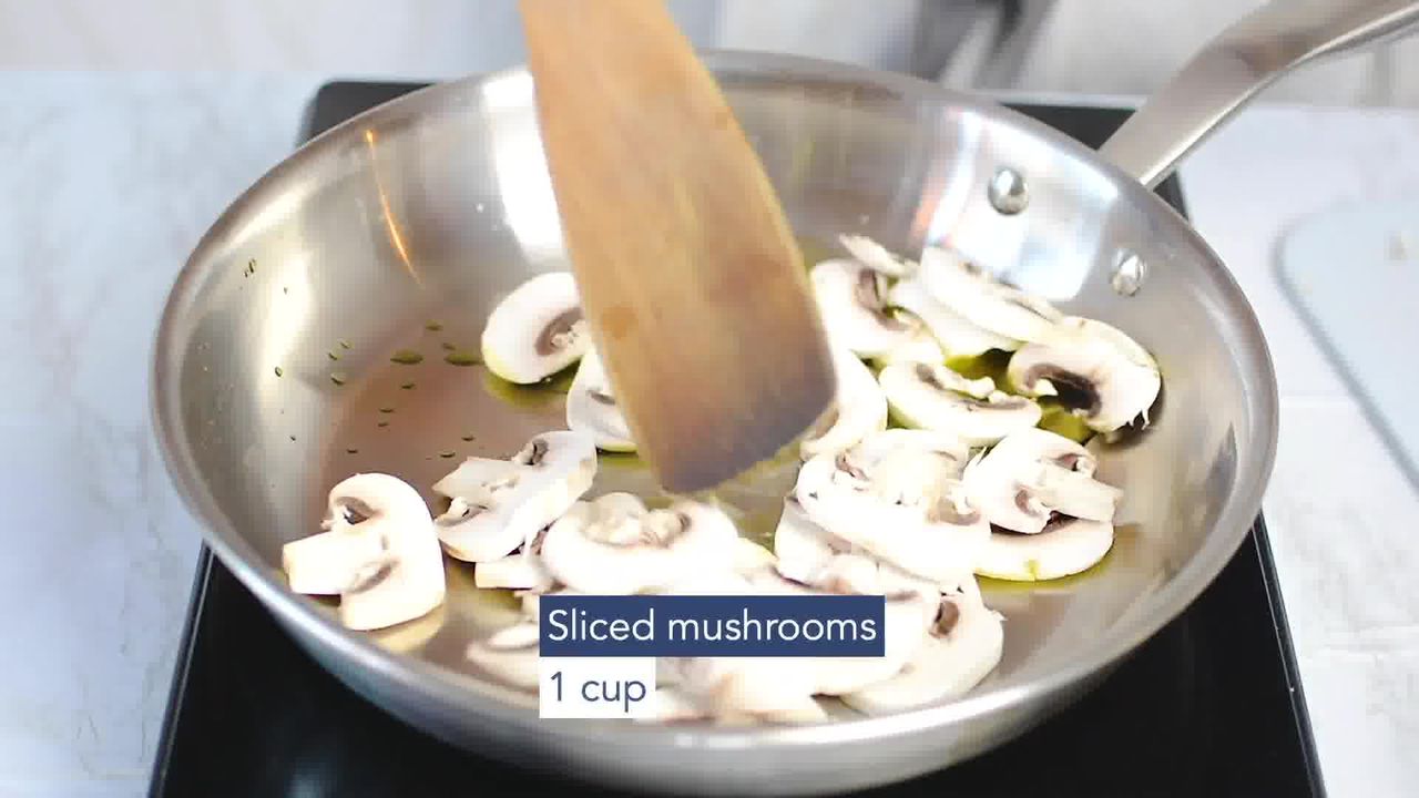Image of the cooking step-2-2 for Mushroom Fettuccine with Alfredo Sauce