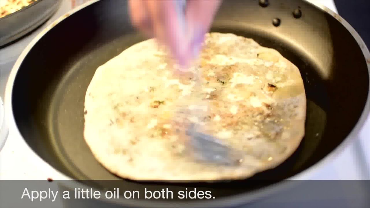 Image of the cooking step-3-8 for Mushroom Kale Stuffed Paratha (Video)