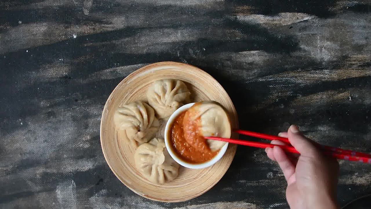 Image of the cooking step-3-8 for Nepalese Whole Wheat Steamed Veg Momos