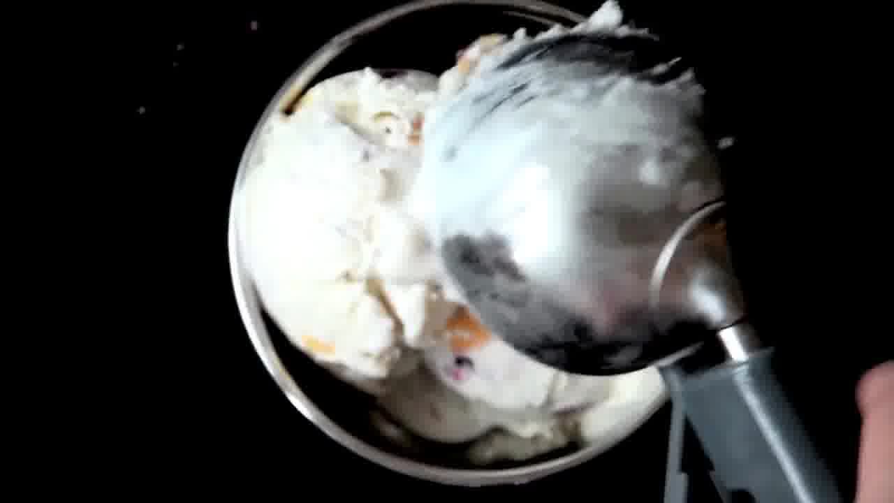 Image of the cooking step-1-8 for No Churn Peach Blueberry Ice Cream (Video)