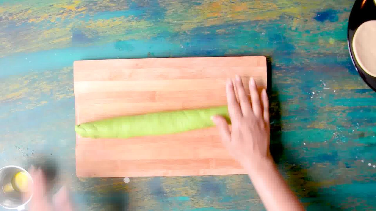 Image of the cooking step-2-6 for Palak Puri - Spinach Puri (Step-by-step video)