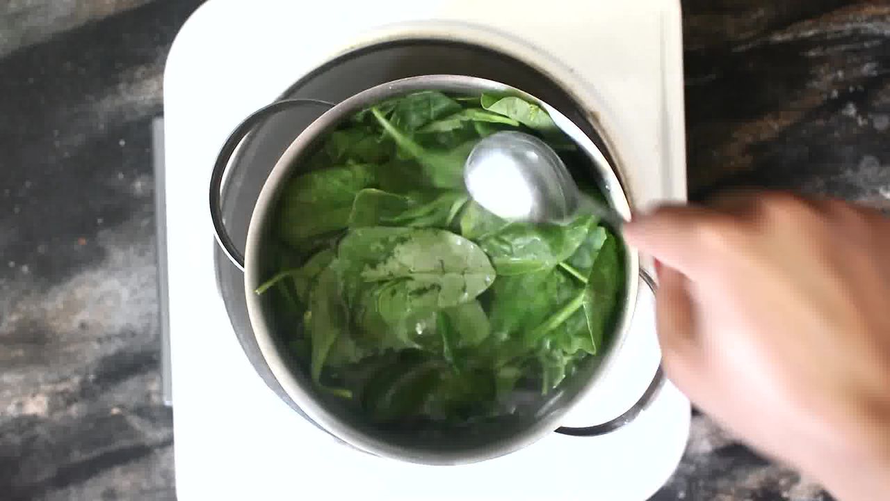 Image of the cooking step-1-3 for Palak Paneer - Spinach and Indian Cottage Cheese Gravy