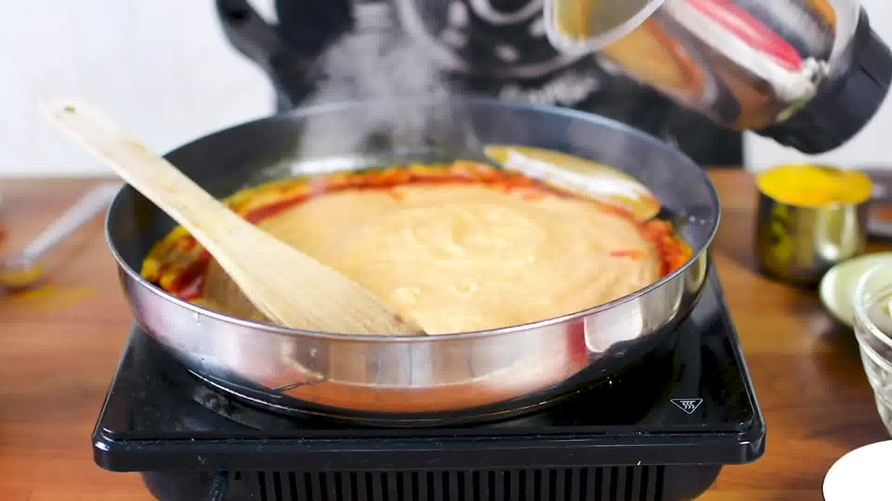 Image of the cooking step-2-4 for Paneer Lababdar Recipe