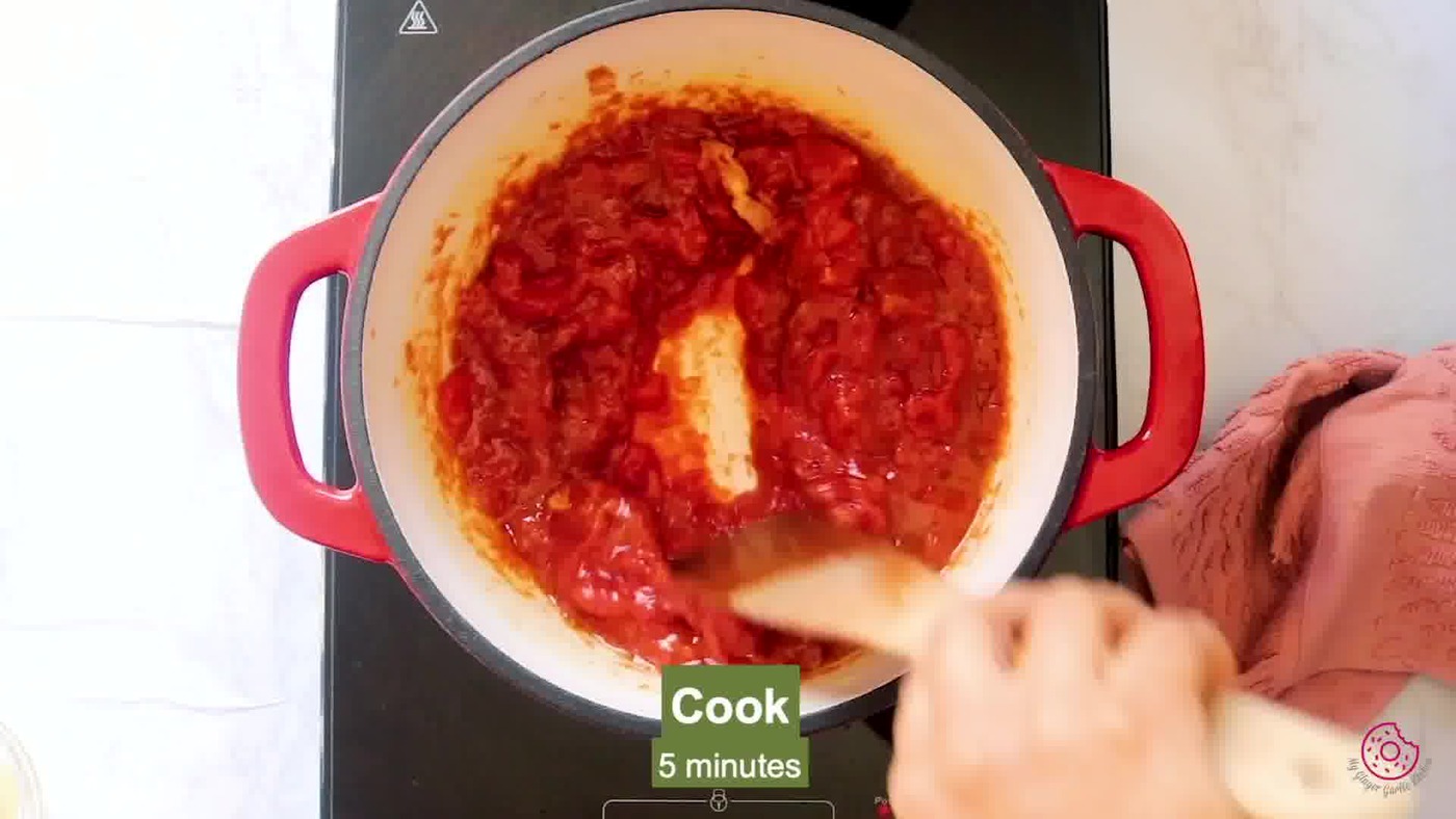Image of the cooking step-1-7 for Penne Arrabbiata - Pasta Arrabiata