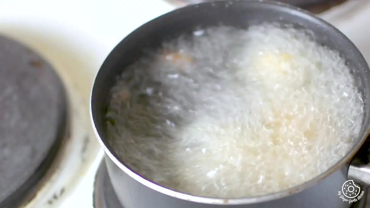 Image of the cooking step-2-3 for Paush Vada Recipe - Paush Bade (Dal Wada)