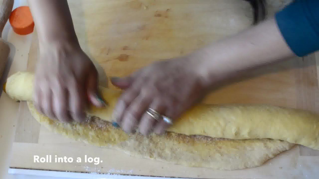 Image of the cooking step-3-5 for Easy Pumpkin Cinnamon Rolls - Pumpkin Cinnamon Bun