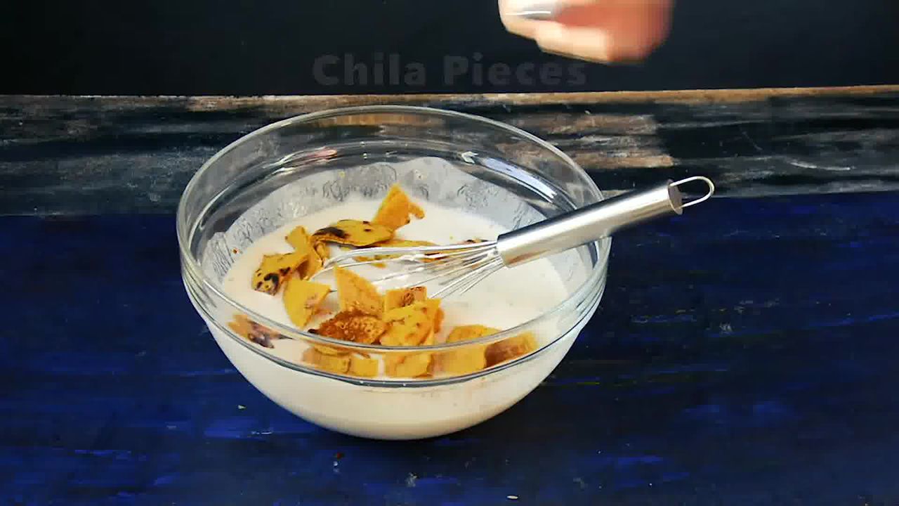 Image of the cooking step-3-2 for Besan Ke Cheele Ka Raita - Chickpea Pancake Yogurt