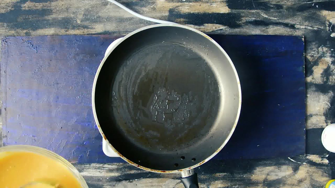 Image of the cooking step-2-1 for Besan Ke Cheele Ki Sabzi - Chickpea Pancake Curry