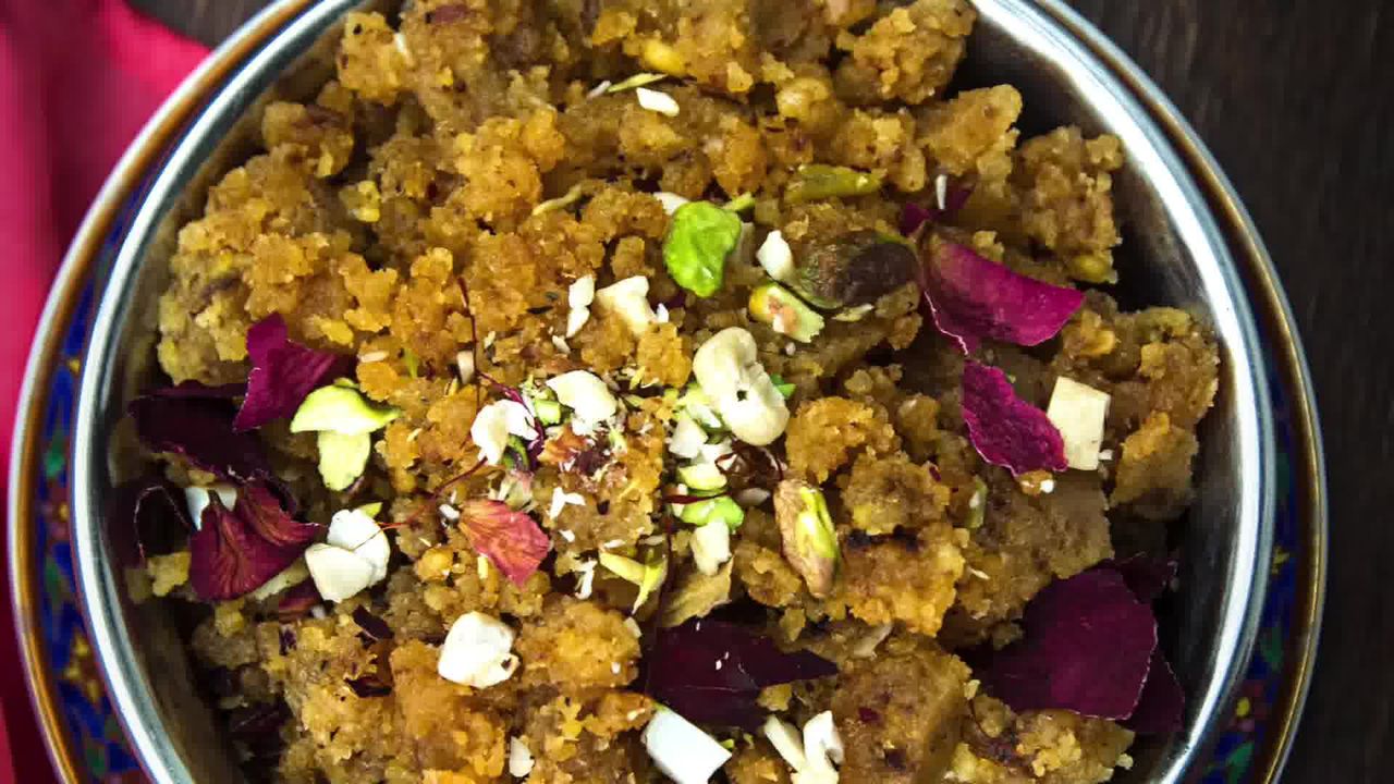 Image of the cooking step-3-10 for Moong Dal Halwa Recipe