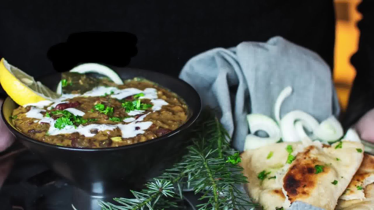Image of the cooking step-1-16 for Restaurant Style Punjabi Dal Makhani Recipe