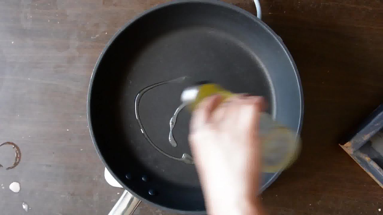 Image of the cooking step-3-1 for Roasted Cauliflower Pilaf With Watermelon Sauce