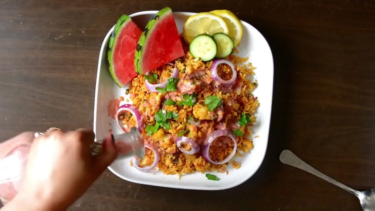 Image of the cooking step-3-14 for Roasted Cauliflower Pilaf With Watermelon Sauce